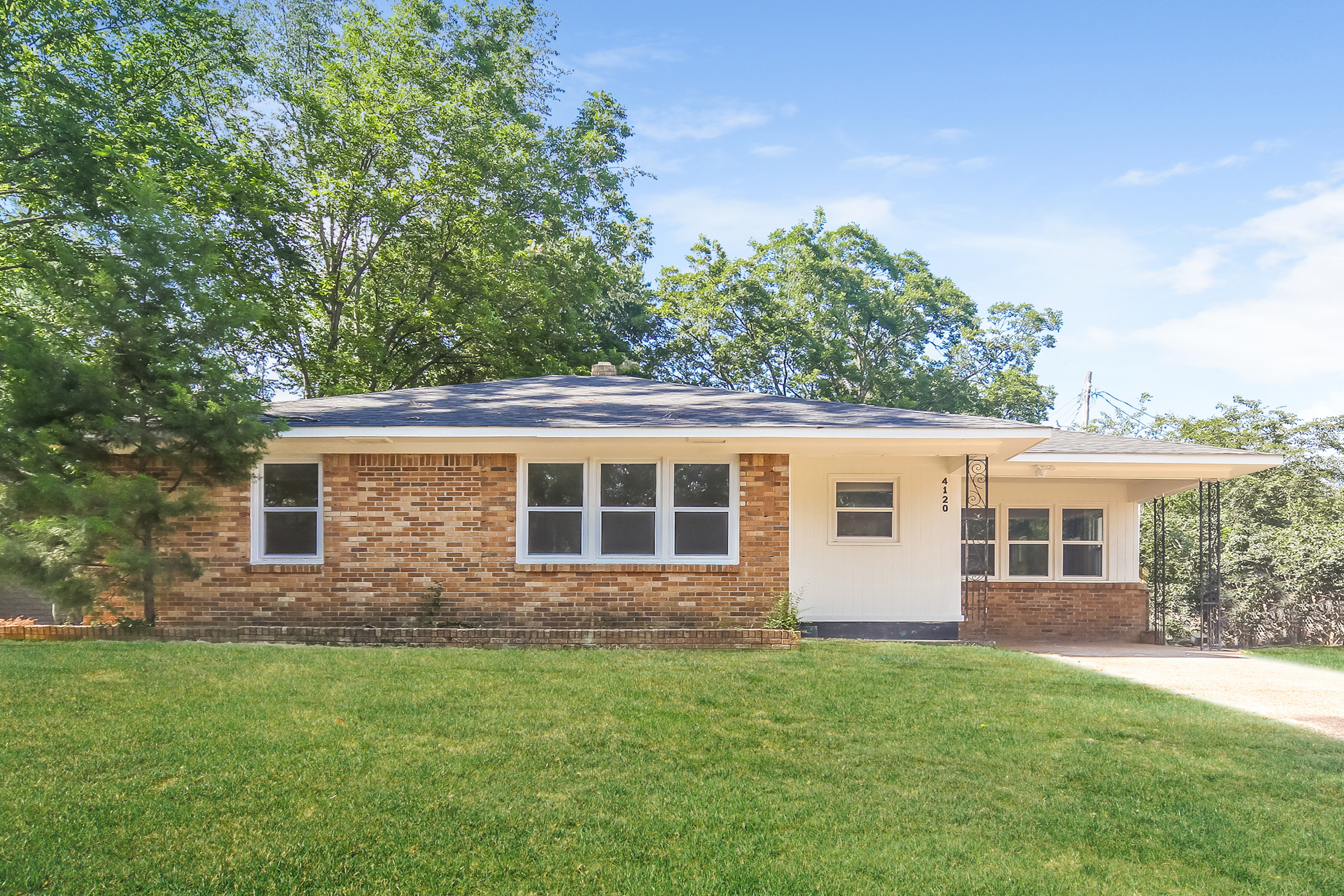 4120 SOUTHLAWN AVE Memphis, TN 38111